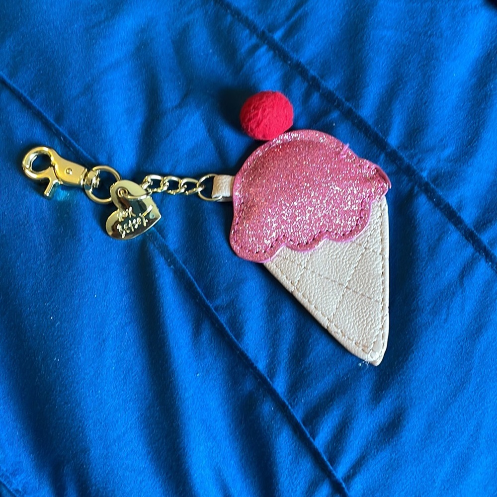 Betsey Johnson Key Cain, Ice Cream Cone